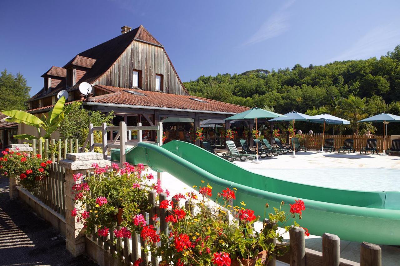 Camping Sunissim Le Moulin Du Roch 5 Stars By Locatour Hotel Sarlat Esterno foto